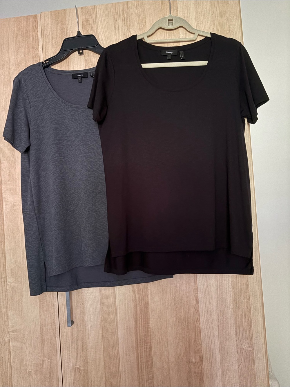 Theory 2 Women’s Theory Short-Sleeve Scoop Neck Tops: Black and Gray